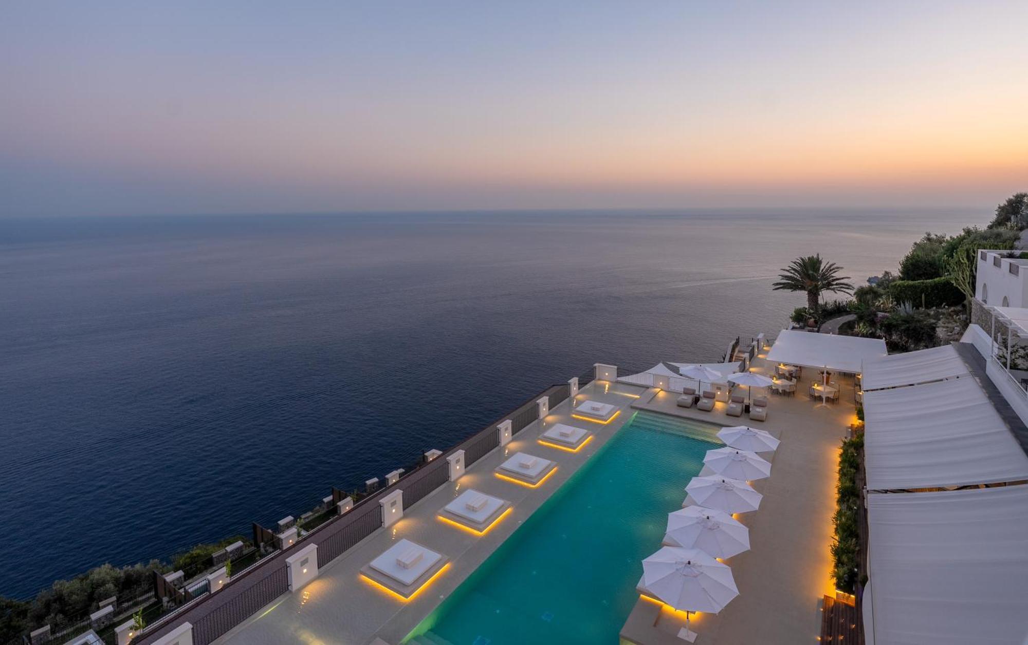 Furore Grand Hotel Kültér fotó
